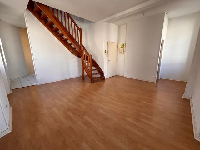 Location Appartement Rue Ledru Rollin, Périgueux
