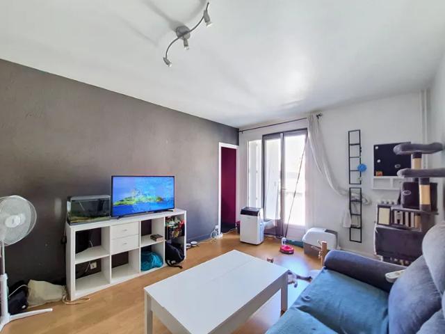 Location Appartement Rue Ledru Rollin, Tours