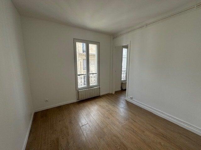 Location Appartement Rue Legendre, Paris