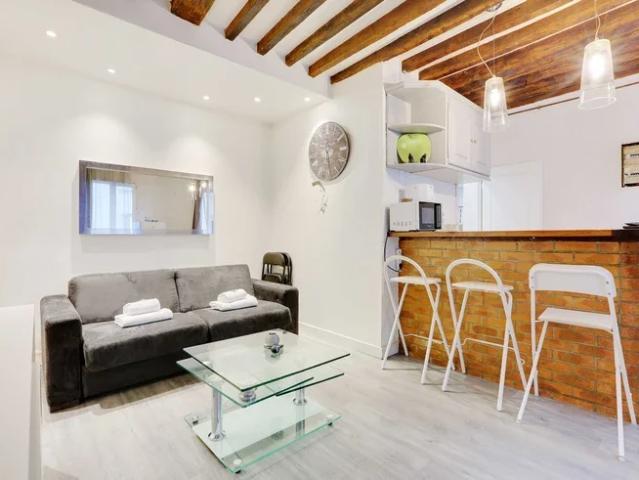 Location Appartement Rue Legouvé, Paris