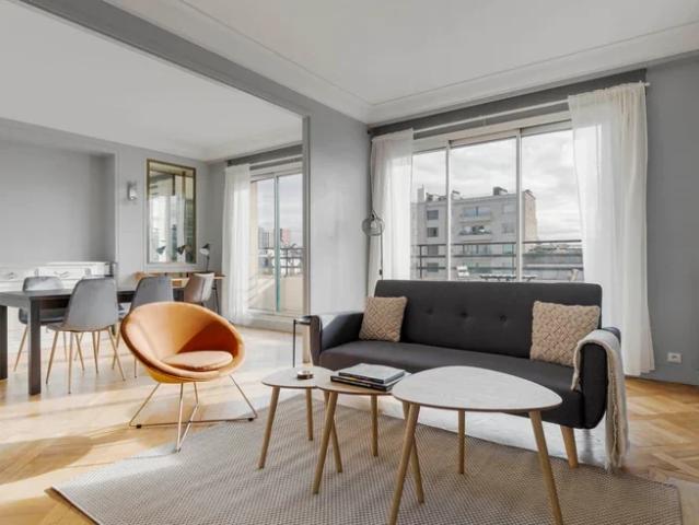 Location Appartement Rue Léon Bonnat, Paris
