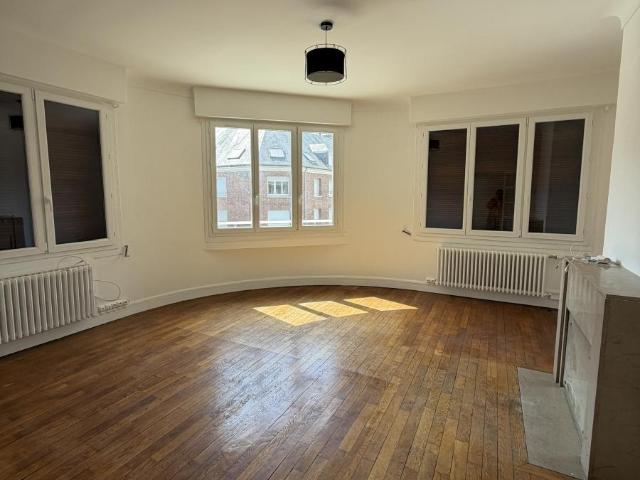 Location Appartement Rue Léon Blum, Amiens