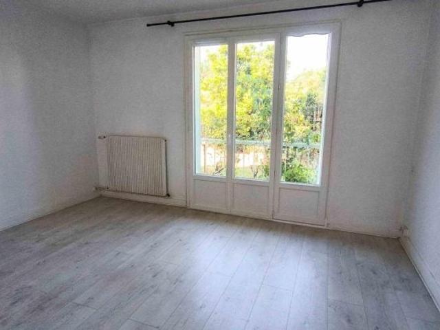 Location Appartement Rue Léon Blum, Villeurbanne