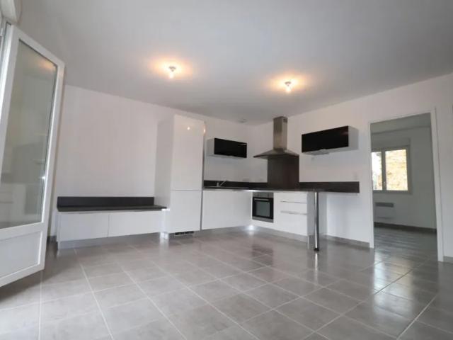 Location Appartement Rue Léon Lahitte, Coulommiers