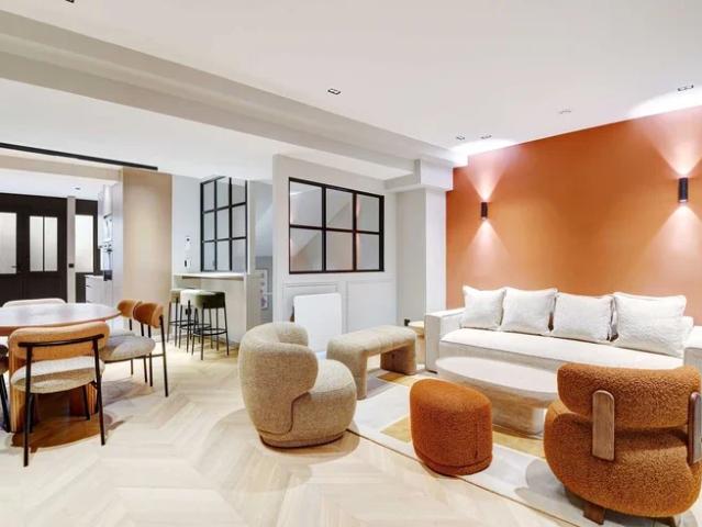 Location Appartement Rue Léopold Bellan, Paris