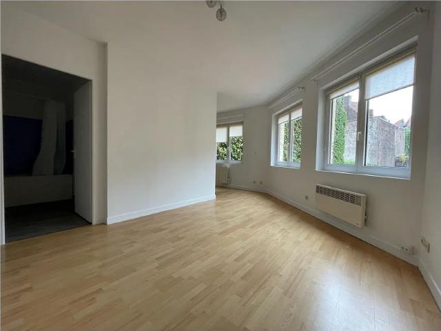 Location Appartement Rue Lepelletier, Lille