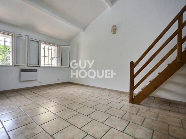 Location Appartement Rue Lepelletier, Marseille