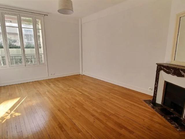 Location Appartement Rue Leroyer, Vincennes