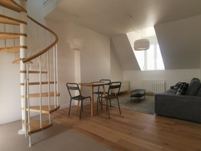 Location Appartement Rue Lesage, Reims