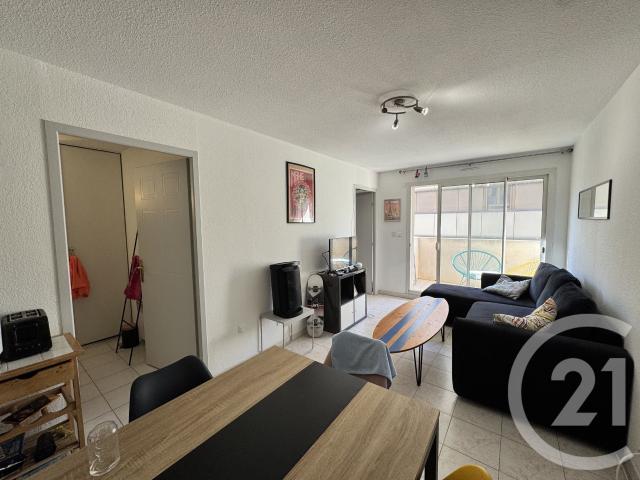 Location Appartement Rue Liandier, Marseille