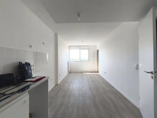 Location Appartement Rue Lucie Aubrac, Évry Courcouronnes
