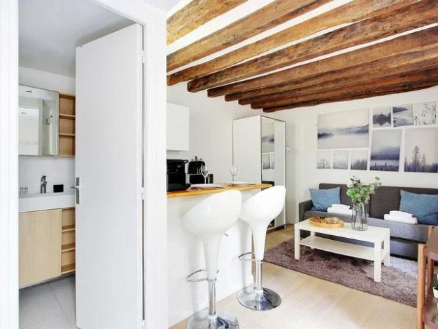 Location Appartement Rue Mouffetard, Paris