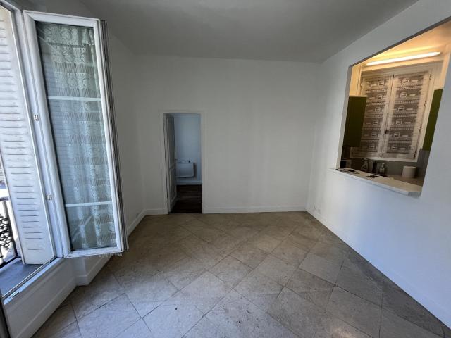 Location Appartement Rue Monge, Paris