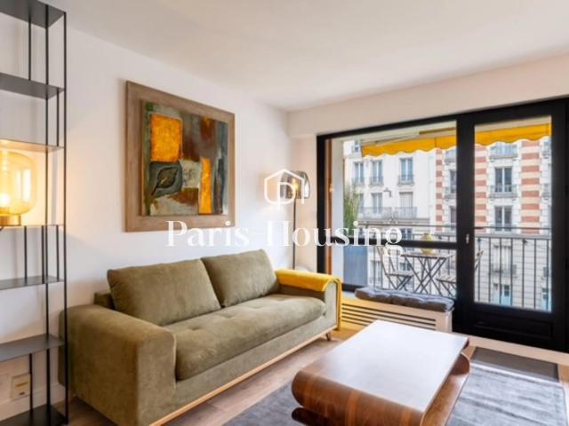 Location Appartement Rue Monge, Paris