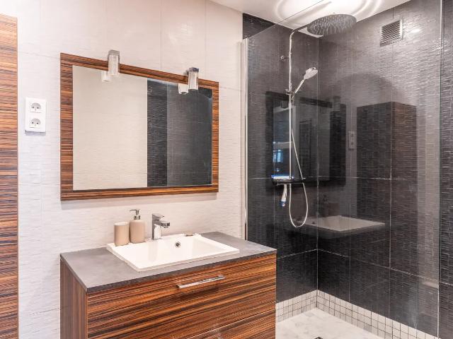 Location Appartement Rue Monge, Paris