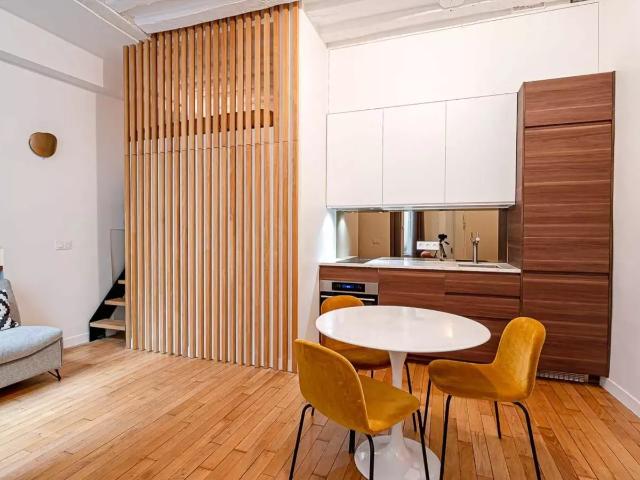 Location Appartement Rue Montmartre, Paris