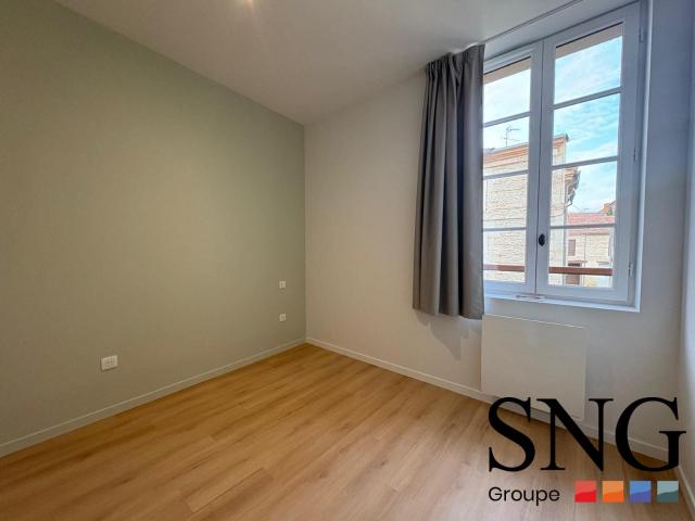 Location Appartement Rue Montesquieu, Agen