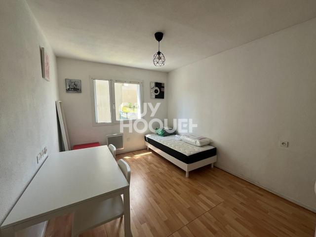 Location Appartement Rue Montesquieu, Brest