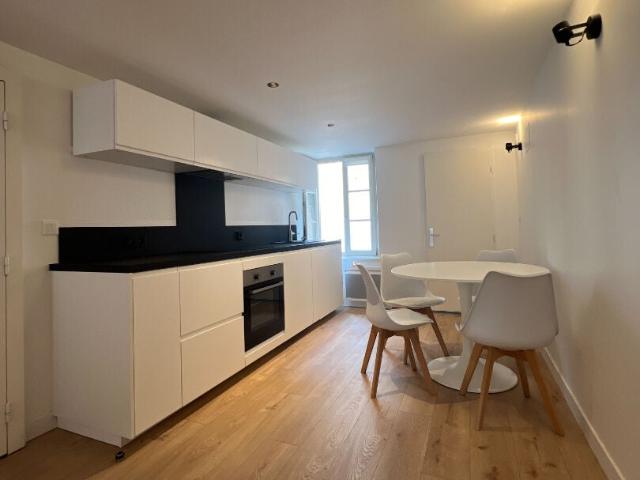Location Appartement Rue Montesquieu, Nancy
