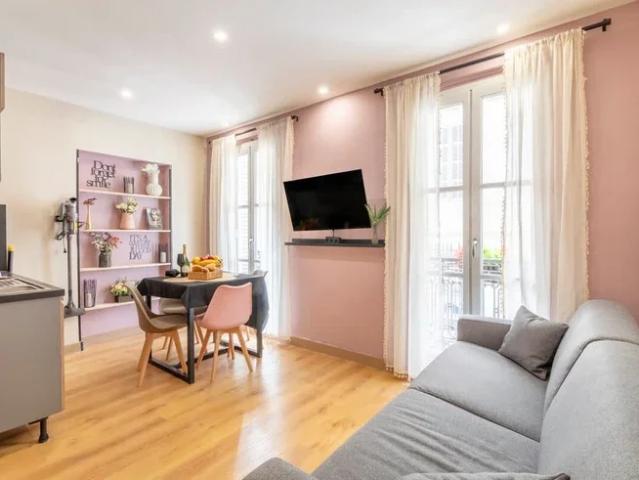 Location Appartement Rue Montgrand, Marseille