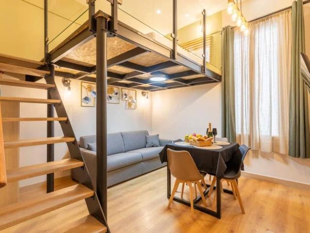 Location Appartement Rue Montgrand, Marseille