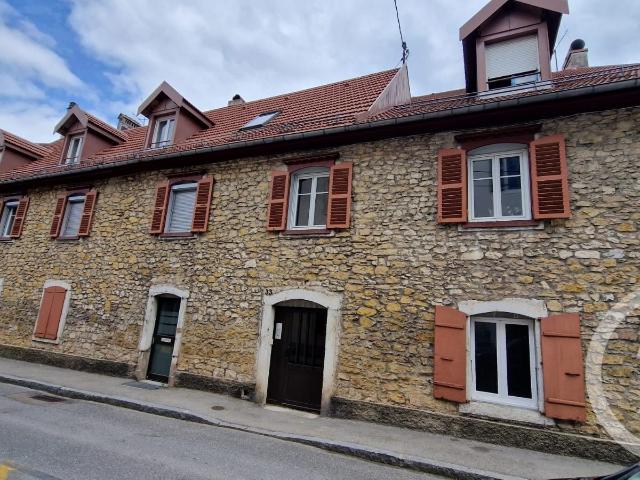 Location Appartement Rue Montrieux, Pontarlier