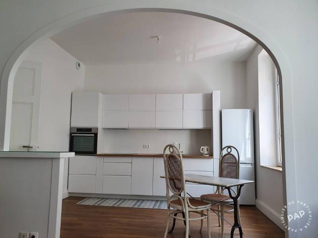 Location Appartement Rue Mathieu de la Drôme, Valence