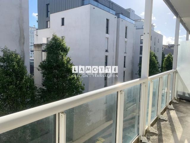 Location Appartement Rue Mauduit Duplessix, Rennes