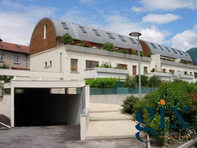 Location Appartement Rue Maurice Barrès, Grenoble