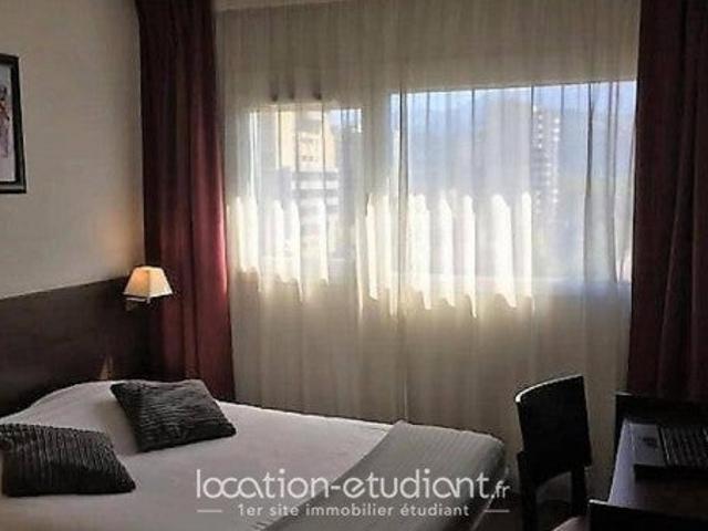 Location Appartement Rue Maurice Dodero, Grenoble