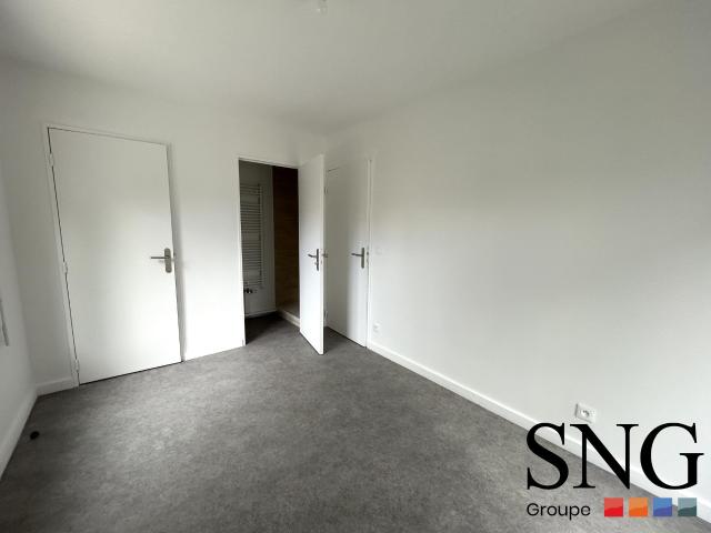 Location Appartement Rue Maxime Guillot, Chenôve