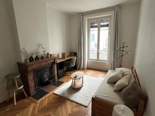 Location Appartement Rue Mazenod, Lyon