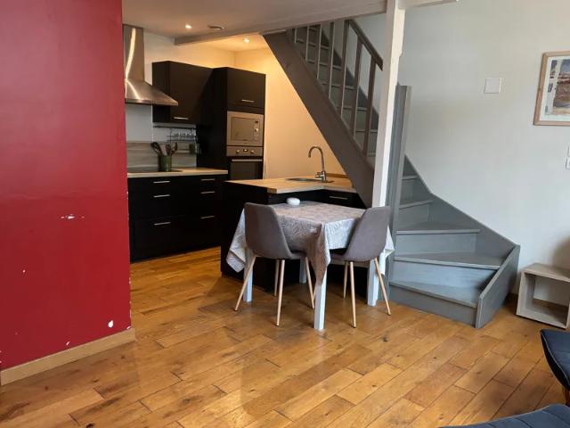Location Appartement Rue Madeleine, Rochefort