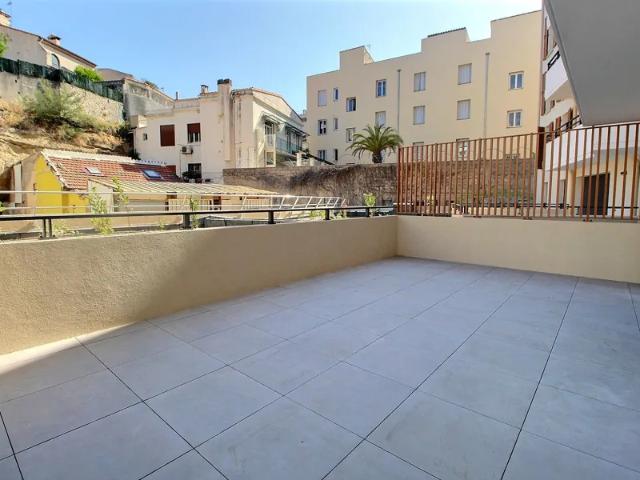 Location Appartement Rue Madon, Marseille