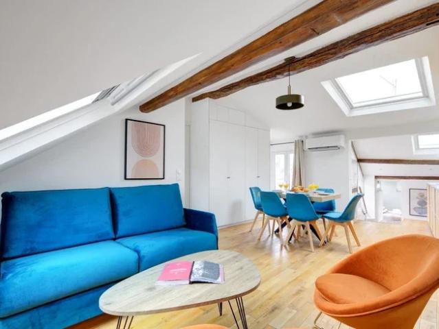 Location Appartement Rue Maître Albert, Paris