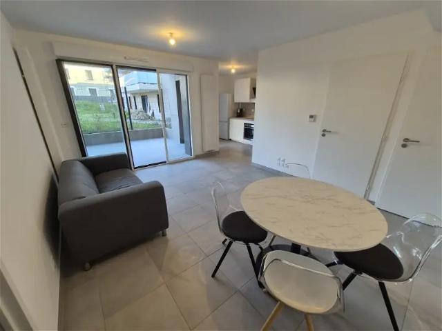 Location Appartement Rue Marc Le Roux, Annecy