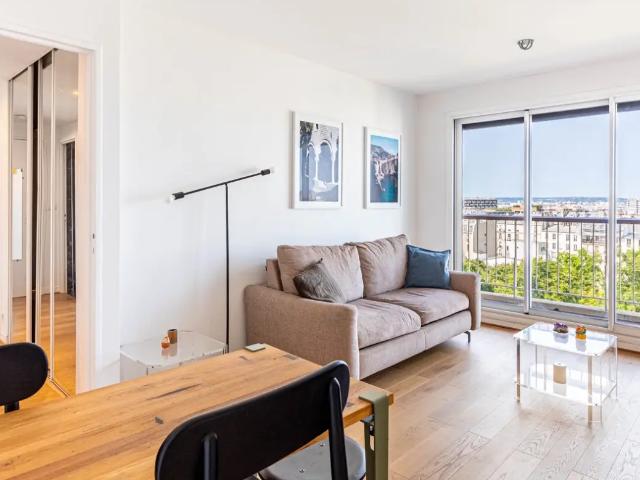 Location Appartement Rue Marcadet, Paris