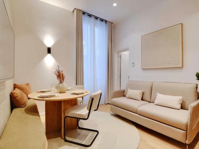 Location Appartement Rue Marcadet, Paris