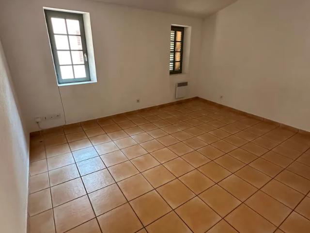 Location Appartement Rue Marceau, Ollioules