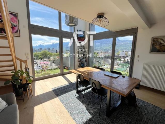 Location Appartement Rue Marceline Desbordes Valmore, Grenoble