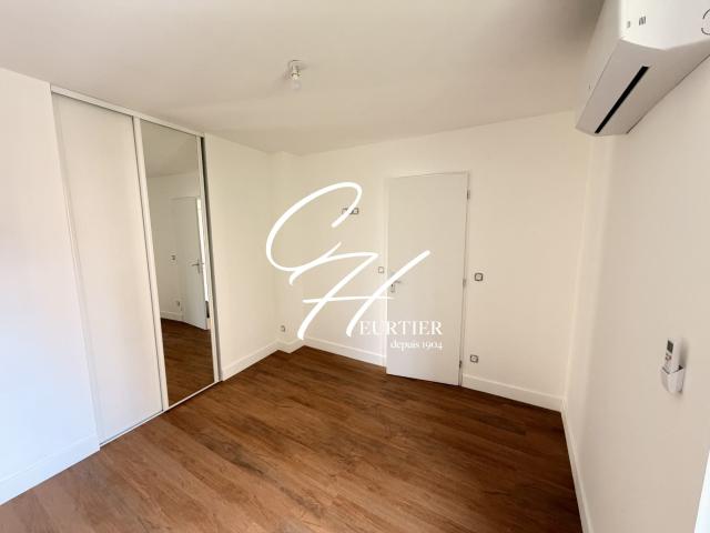 Location Appartement Rue Marbeuf, Grenoble