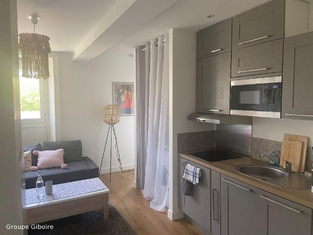 Location Appartement Rue Maréchal Joffre, Rennes