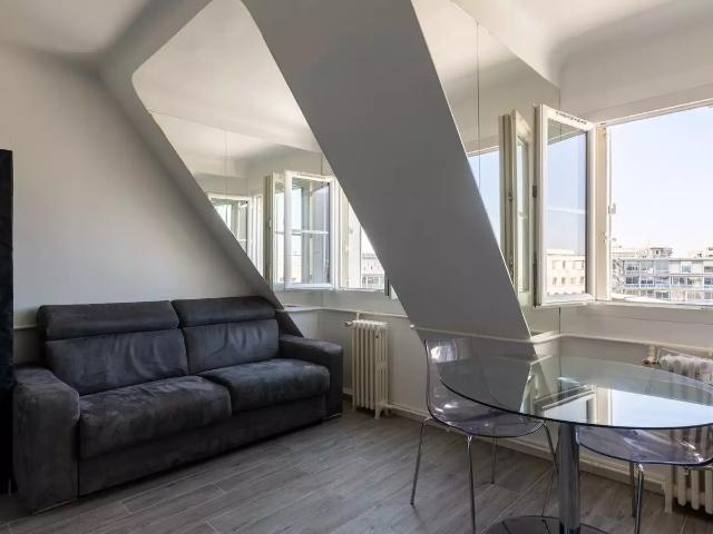 Location Appartement Rue Mario Nikis, Paris