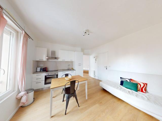 Location Appartement Rue Marie Clémence Fouriaux, Reims