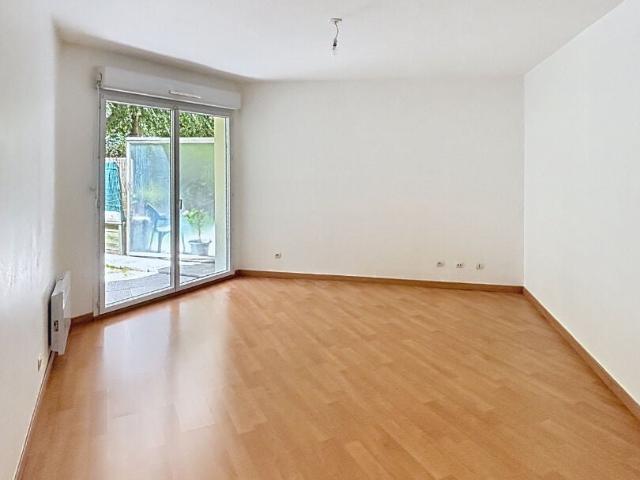 Location Appartement Rue Marie Curie, Meusnes