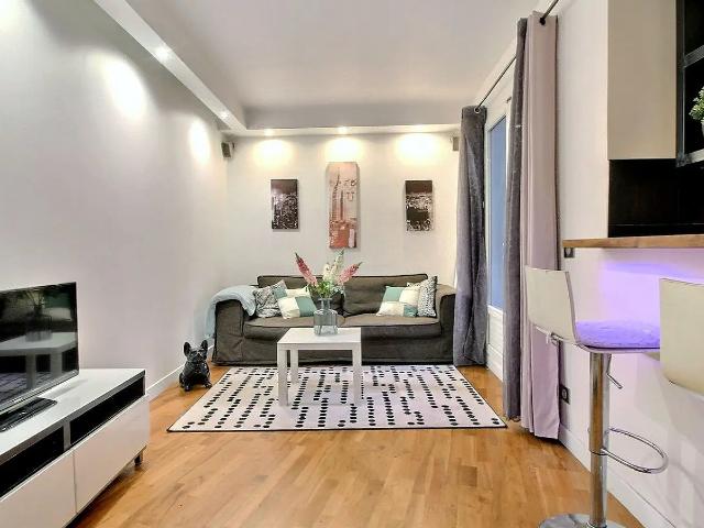 Location Appartement Rue Marie et Louise, Paris