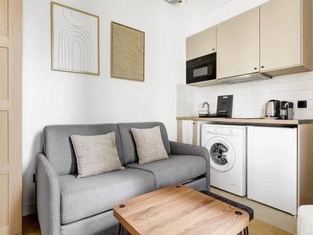 Location Appartement Rue Marius Aufan, Levallois Perret