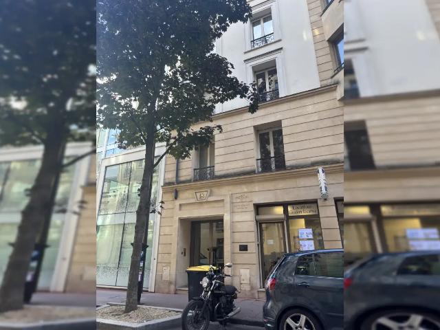 Location Appartement Rue Marius Aufan, Levallois Perret