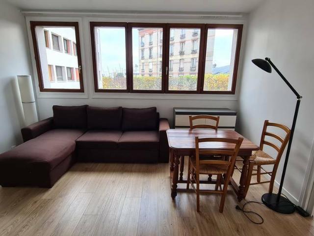Location Appartement Rue Marius Sidobre, Arcueil