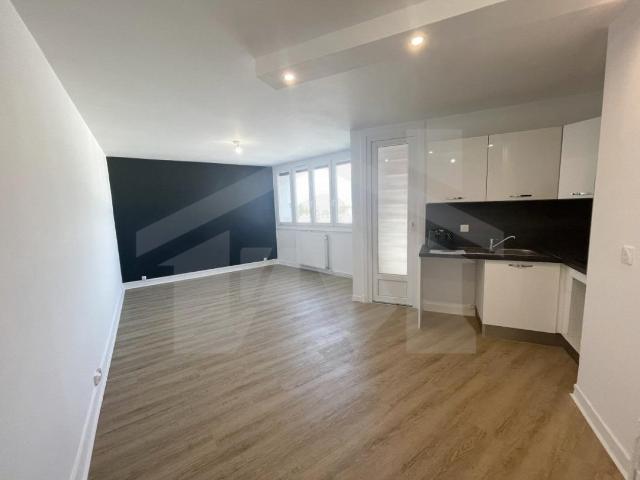 Location Appartement Rue Marquian, Grenoble